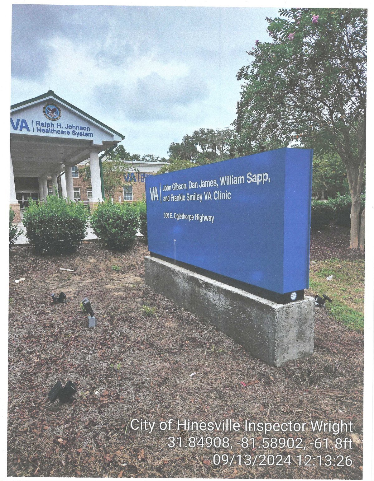 Hinesville clinic signage